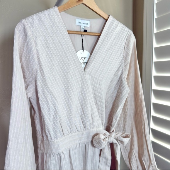 Lost + Wander Mini Wrap Dress Medium in Ivory - Picture 6 of 10